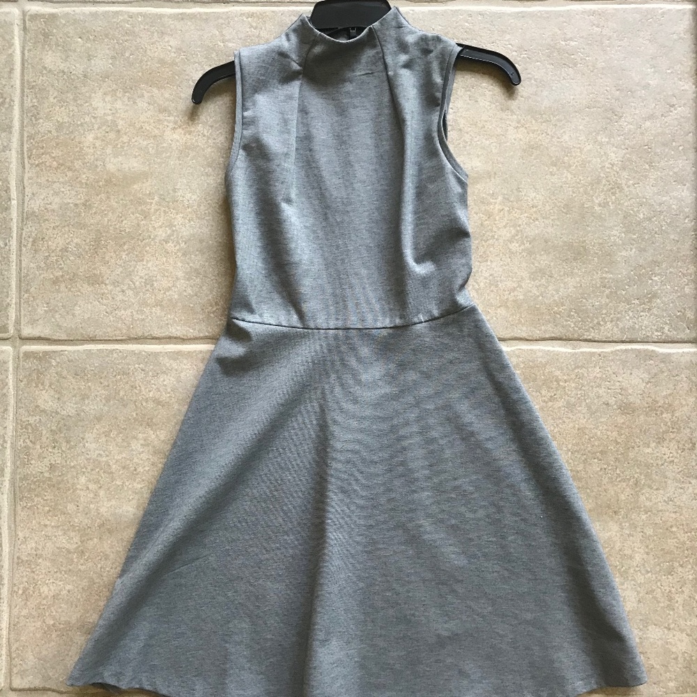 Women's Sleeveless Dress Up Gray Dress